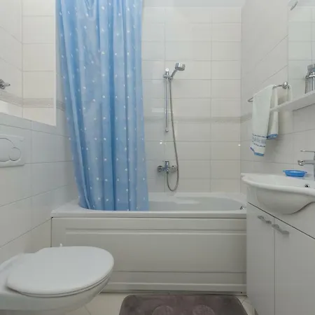 Ivona Lägenhet Makarska